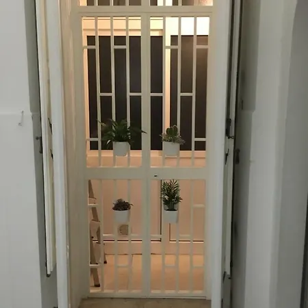 Maison Flores 아파트 바리