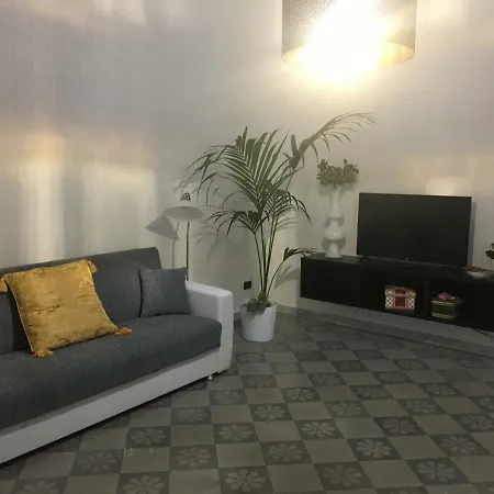 Maison Flores 公寓