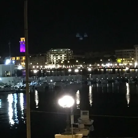 Maison Flores Μπάρι