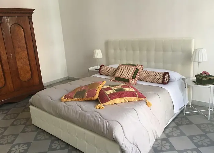 アパート Maison Flores バーリ