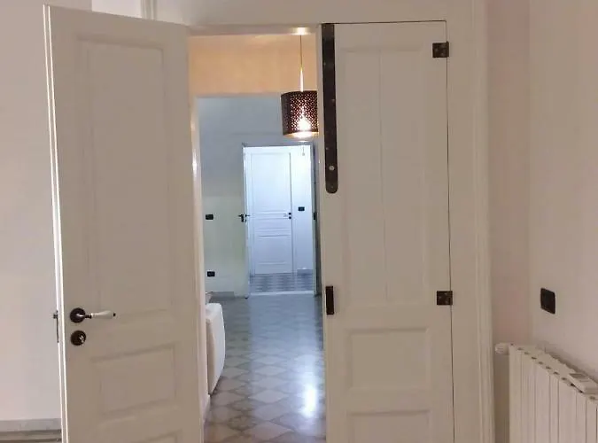 Maison Flores バーリ